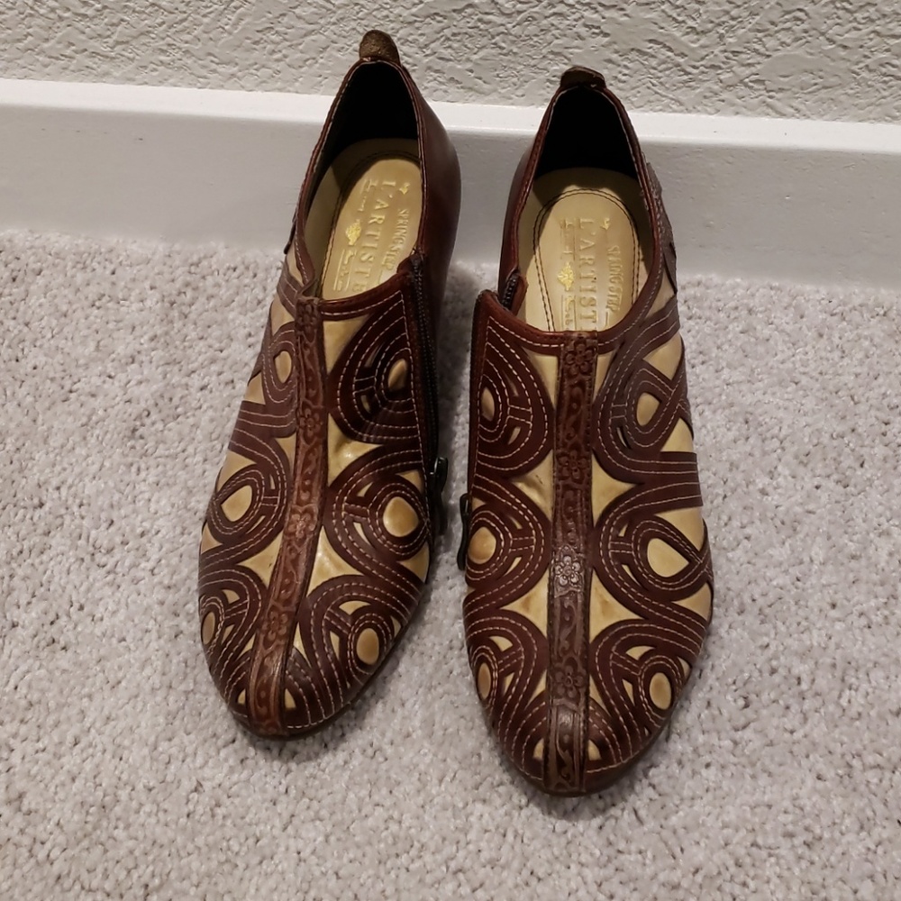 L'Artiste Ankle Boot